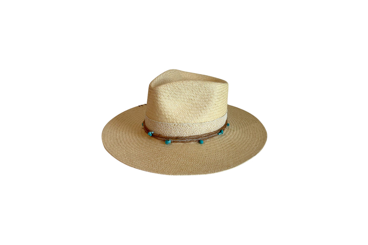 Turquesa natural Panama straw hat, angled view