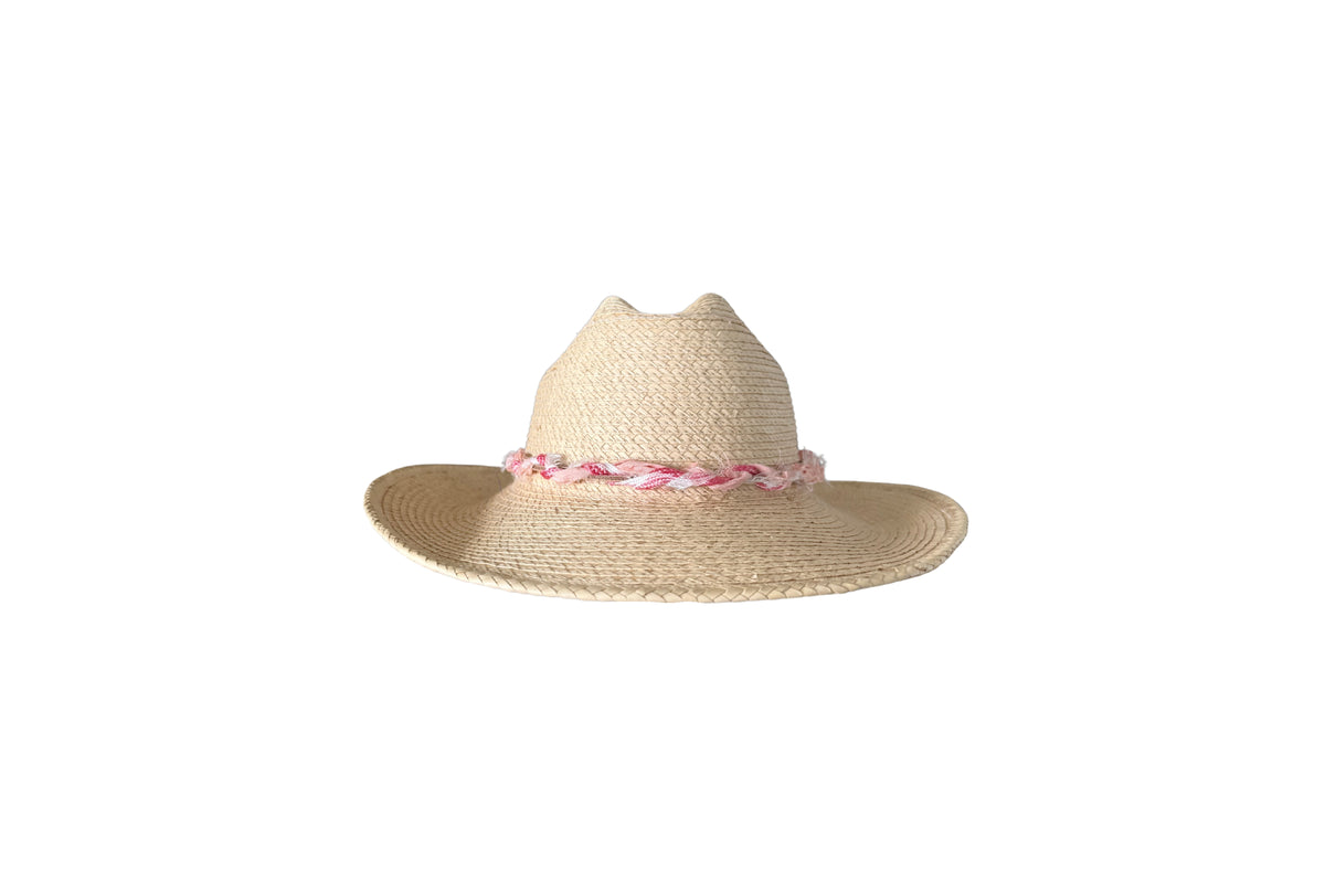 Nido kids straw hat with pink hand-braided band